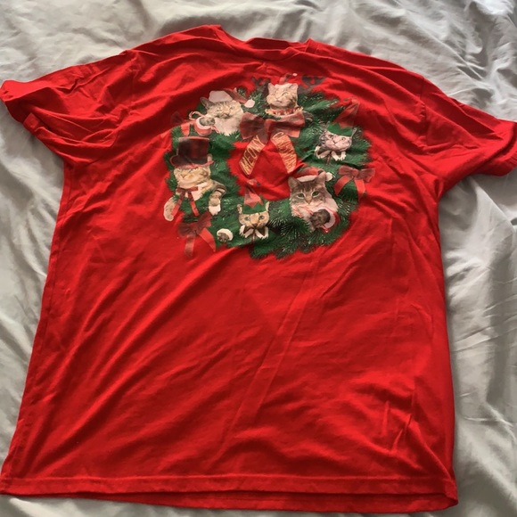 XL Holiday Time Meowy Christmas T-shirt Red - Picture 2 of 2